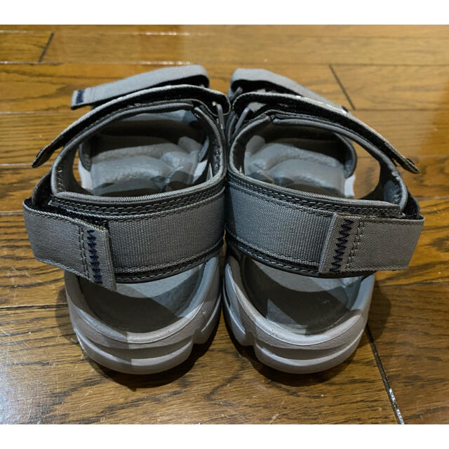 New Balance(ニューバランス)のnewbalance マジックテープサンダル レディースの靴/シューズ(サンダル)の商品写真