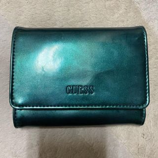 ゲス(GUESS)のGUESS 三つ折りウォレット　財布　ダークグリーン(財布)