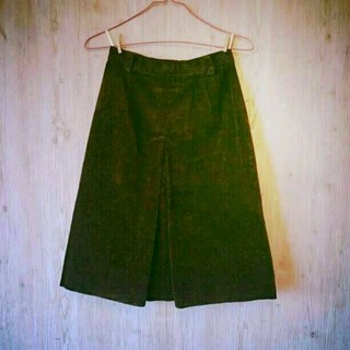 オゾック(OZOC)のOZOC ワンボックスプリーツスカート(ひざ丈スカート)