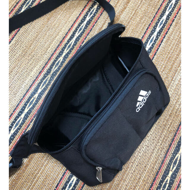 adidas(アディダス)のadidas ウエストポーチ メンズのバッグ(ウエストポーチ)の商品写真