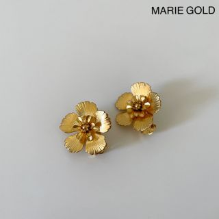 イエナ(IENA)のMARIE GOLD Flower イヤリング(イヤリング)