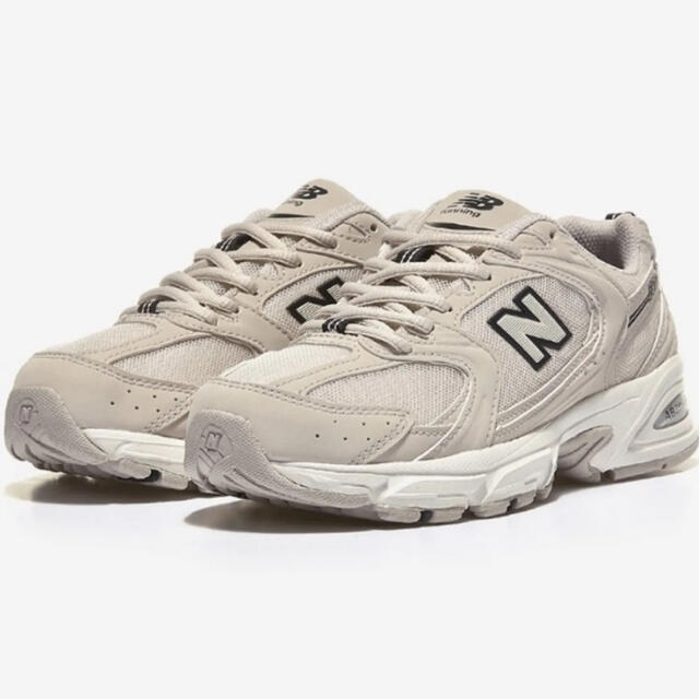 入手困難！！新品未使用　newbalance mr530sh 25.5cm