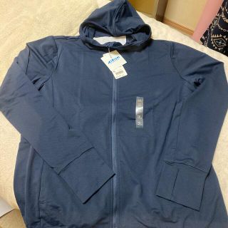 ユニクロ(UNIQLO)のエアリズムUVカットパーカー XL 未使用品(パーカー)