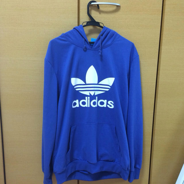 adidas(アディダス)のadidas パーカー レディースのトップス(パーカー)の商品写真