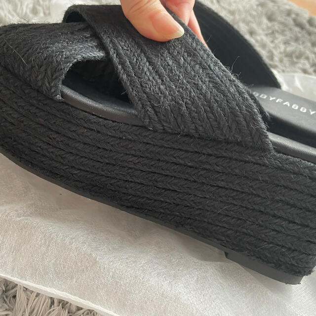 厚底 サンダル 黒 レディースの靴/シューズ(サンダル)の商品写真