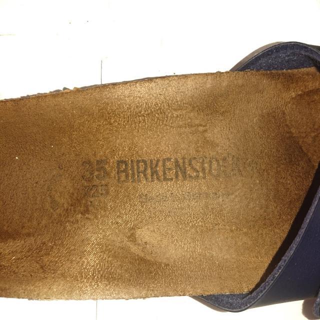 BIRKENSTOCK(ビルケンシュトック)のビルケンシュトック サンダル 35 - レザー レディースの靴/シューズ(サンダル)の商品写真