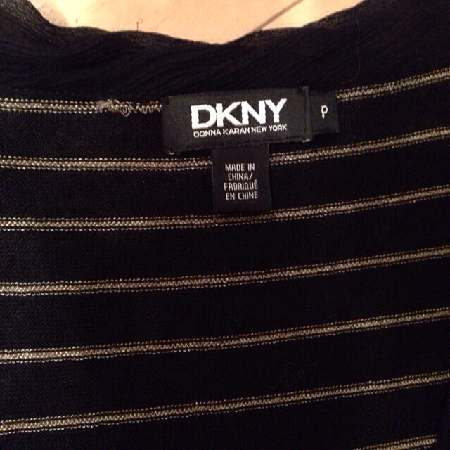 DKNY(ダナキャランニューヨーク)のリリさま専用DKNYロングカーディガン レディースのトップス(カーディガン)の商品写真