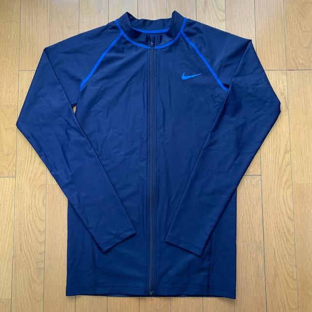 NIKE(ナイキ)の【NIKE】ラッシュガード　ボーイズXL（170cm） キッズ/ベビー/マタニティのキッズ服男の子用(90cm~)(Tシャツ/カットソー)の商品写真