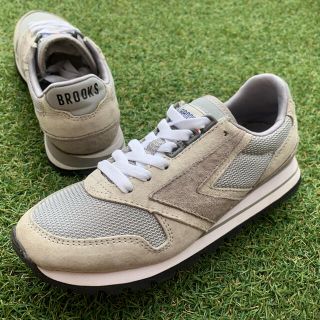 ブルックス(Brooks)の美品23.5 brooks CHARIOT ブルックス チャリオット G231(スニーカー)