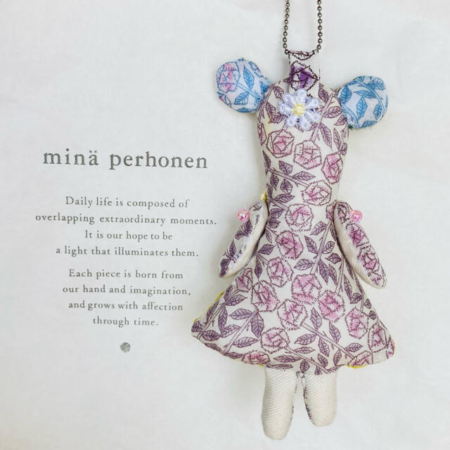 mina perhonen(ミナペルホネン)のmaki様 ハンドメイドのファッション小物(バッグチャーム)の商品写真