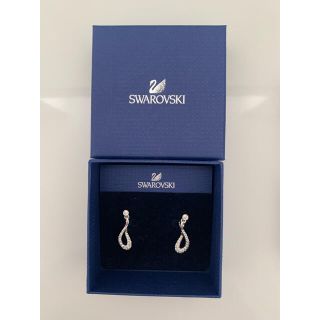 スワロフスキー(SWAROVSKI)のSWAROVSKI イヤリング(イヤリング)