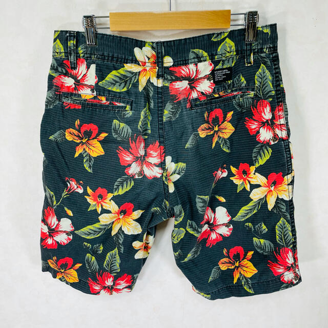 STUSSY - stussy ステューシー 花柄ショーツ ハーフパンツ 総柄