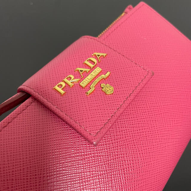 PRADA(プラダ)のPRADA プラダ 長財布 牛革 サファーノレザー財布 ピンク 3つ折り レディースのファッション小物(財布)の商品写真