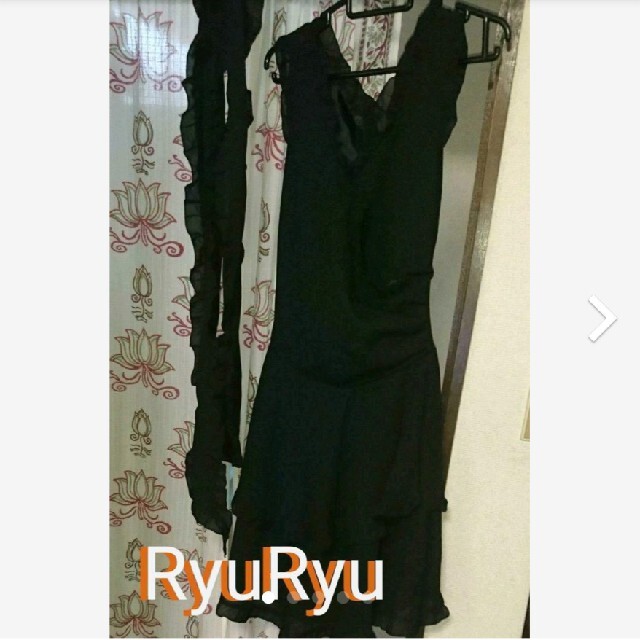 RyuRyu(リュリュ)のS★Ryuryuフレアｶｼｭｸｰﾙﾜﾝﾋﾟ　ドレス黒 レディースのワンピース(ひざ丈ワンピース)の商品写真