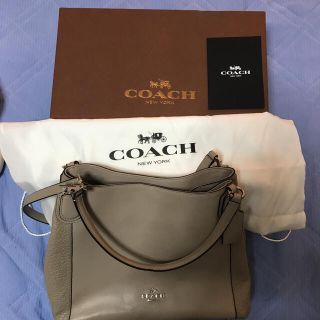 コーチ(COACH)のcoach 本革ベージュバッグ　肩紐取り外し可(ショルダーバッグ)