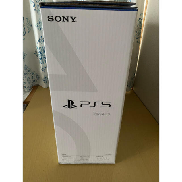 SONY(ソニー)のPS5 PlayStation5 本体 ディスクドライブ搭載モデル 新品未開封 エンタメ/ホビーのゲームソフト/ゲーム機本体(家庭用ゲーム機本体)の商品写真
