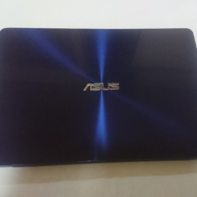 ASUS ZenBook 14 UX430UN i7/16GB/512GB