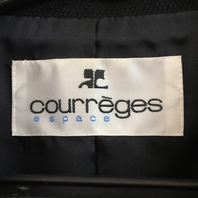 Courreges(クレージュ)のCourreges ワンピース&ジャケット タグとボタン替えのボタン付き レディースのフォーマル/ドレス(スーツ)の商品写真