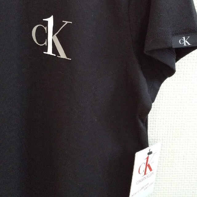 Calvin Klein(カルバンクライン)の【値下げ】新品☆Calvin Klein☆CK One Lounge Tシャツ レディースのトップス(Tシャツ(半袖/袖なし))の商品写真