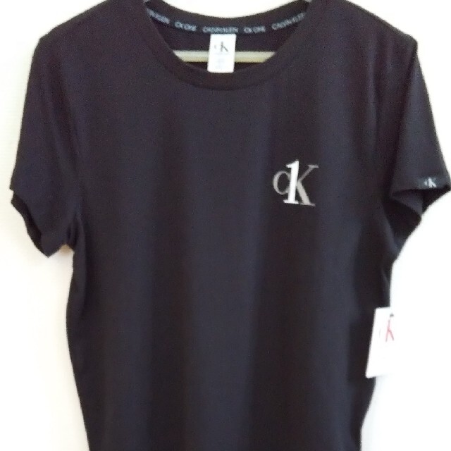 【値下げ】新品☆Calvin Klein☆CK One Lounge Tシャツ 7