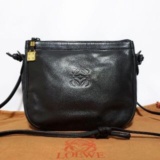 ロエベ(LOEWE)の美品 ロエベ ヴィンテージ アナグラム シープスキン ショルダーバッグ ブラック(ショルダーバッグ)