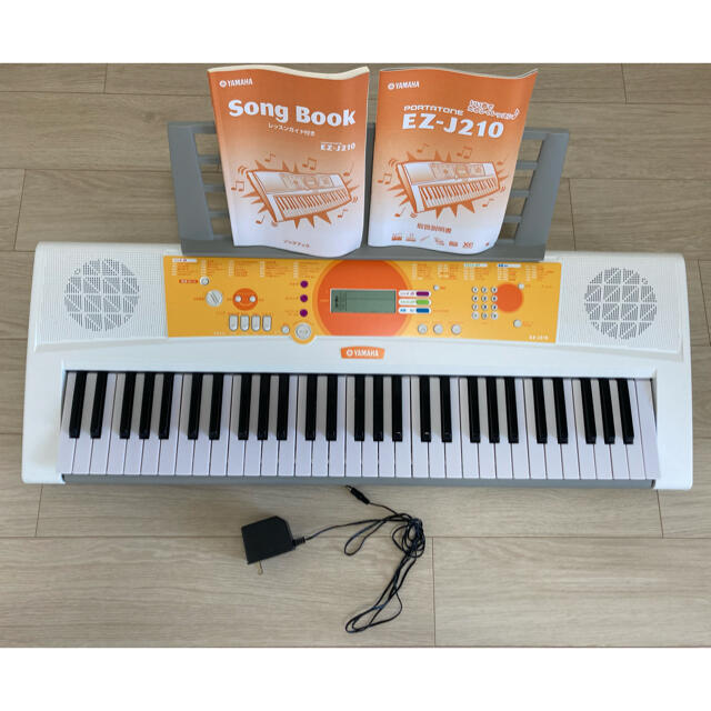 ヤマハ(ヤマハ)のヤマハ電子ピアノ　光ナビゲーションキーボード「EZ-J210」 楽器の鍵盤楽器(電子ピアノ)の商品写真