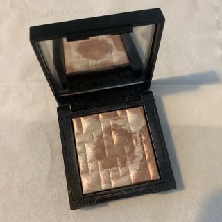 ボビイブラウン(BOBBI BROWN)のボビーブラウン　ミニ　ハイライティング　パウダー(フェイスカラー)