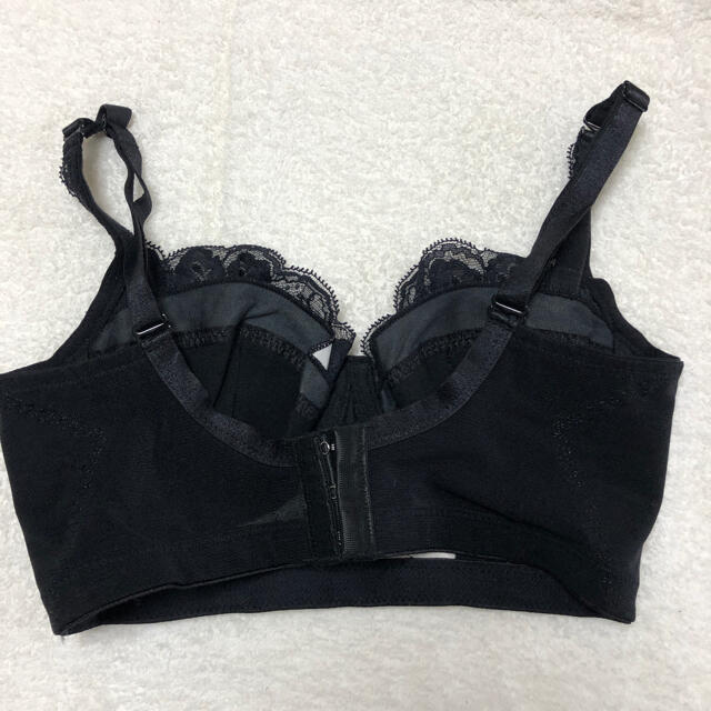 LALAグラントイーワンズ 3/4カップブラジャー 70C ブラック-