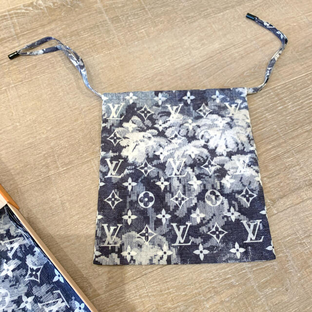 LOUIS VUITTON - 【新品未使用】ルイヴィトン ペスタトリー ポーチ