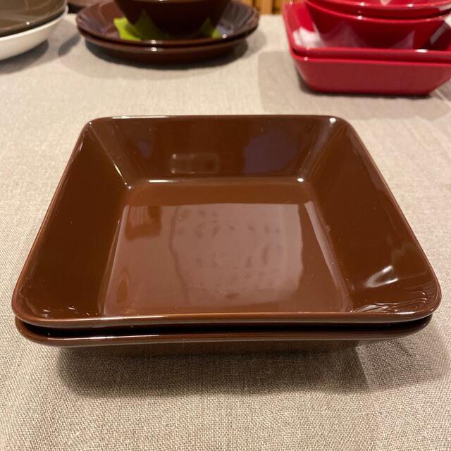 iittala(イッタラ)の専用です　ティーマスクエア　ブラウン2個、ココボウル小　ブラウン2個 インテリア/住まい/日用品のキッチン/食器(食器)の商品写真