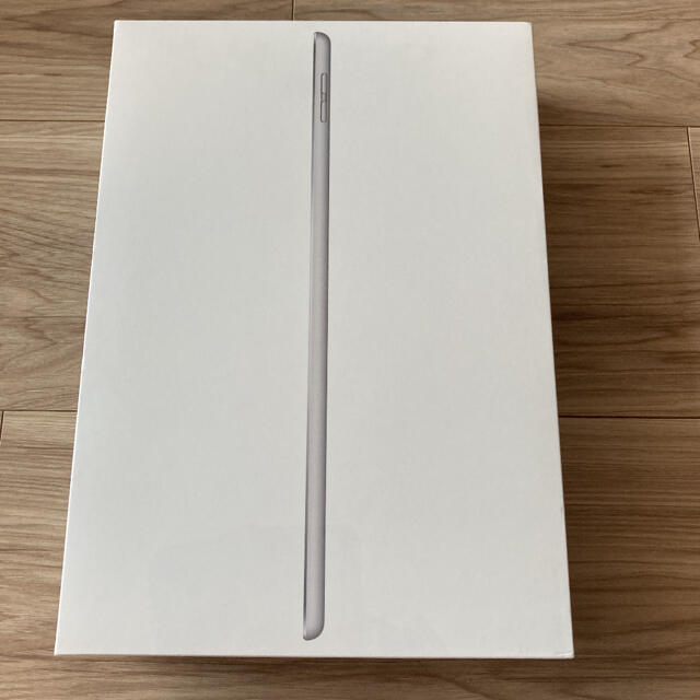 APPLE iPad 10.2インチ 第8世代 Wi-Fiモデル 128GB …APPLE＃箱の潰れなし