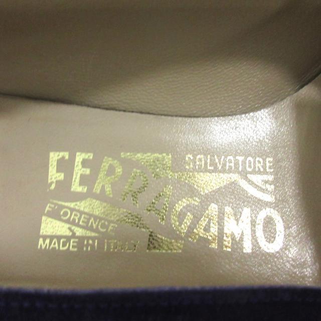 Salvatore Ferragamo(サルヴァトーレフェラガモ)のサルバトーレフェラガモ パンプス 6 D - レディースの靴/シューズ(ハイヒール/パンプス)の商品写真