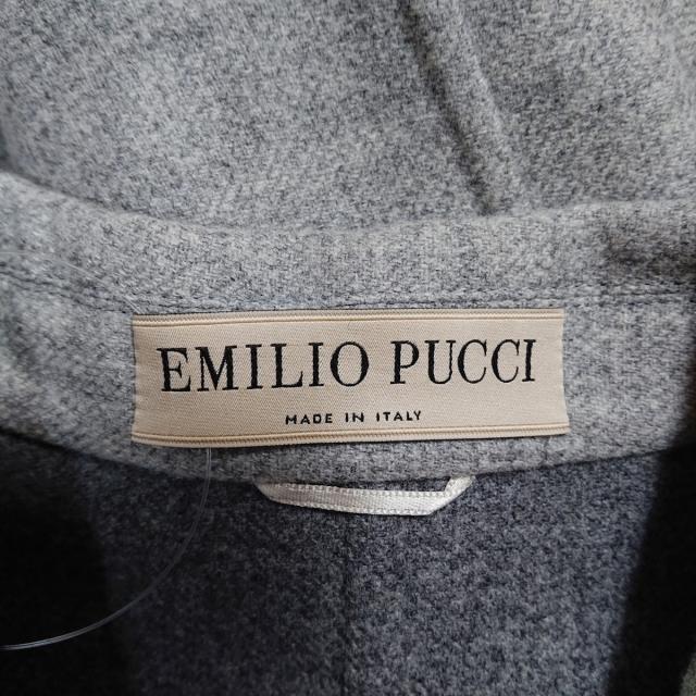 EMILIO PUCCI(エミリオプッチ)のエミリオプッチ コート サイズ40 M美品  - レディースのジャケット/アウター(その他)の商品写真