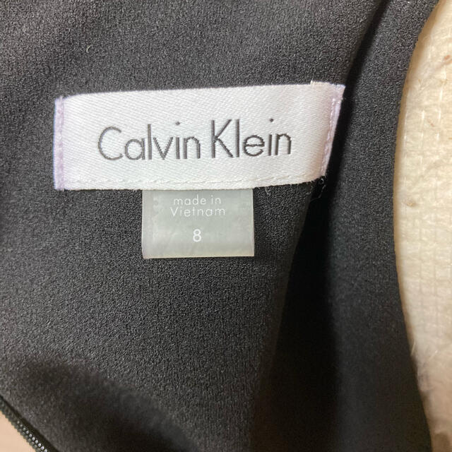 Calvin Klein(カルバンクライン)の黒ワンピース レディースのワンピース(ひざ丈ワンピース)の商品写真