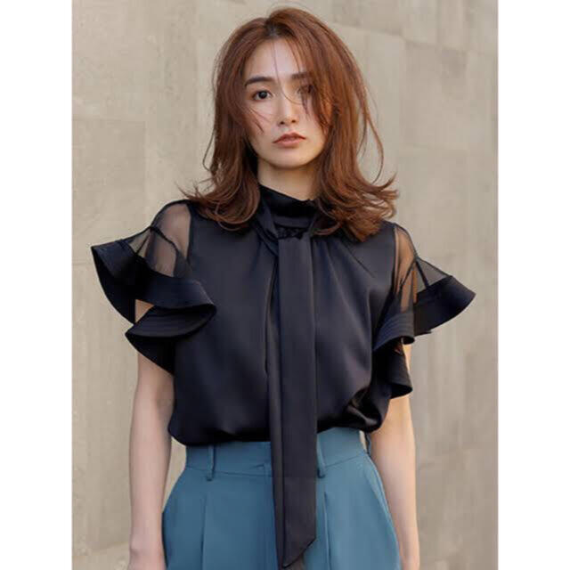 FRAY I.D - 美品 ラッフルスリーブボウタイブラウスの通販 by FRAY I.D - 美品 ラッフルスリーブボウタイブラウスの通販 by