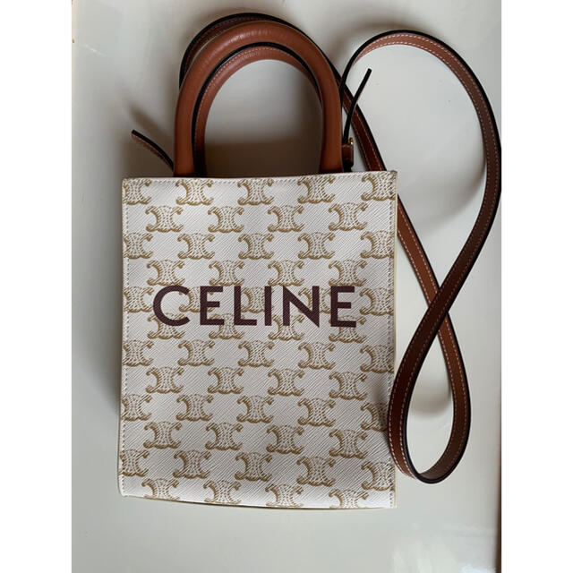 買取り実績  celine - CELINE トリオンフ　キャンバス　値下げ ショルダーバッグ
