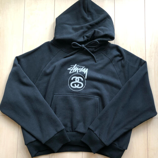 stussy レディース　パーカー