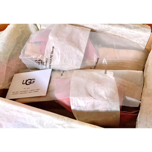 UGG(アグ)の新品未使用UGG アグ ジェイシー ウェッジ サンダル  レディースの靴/シューズ(サンダル)の商品写真