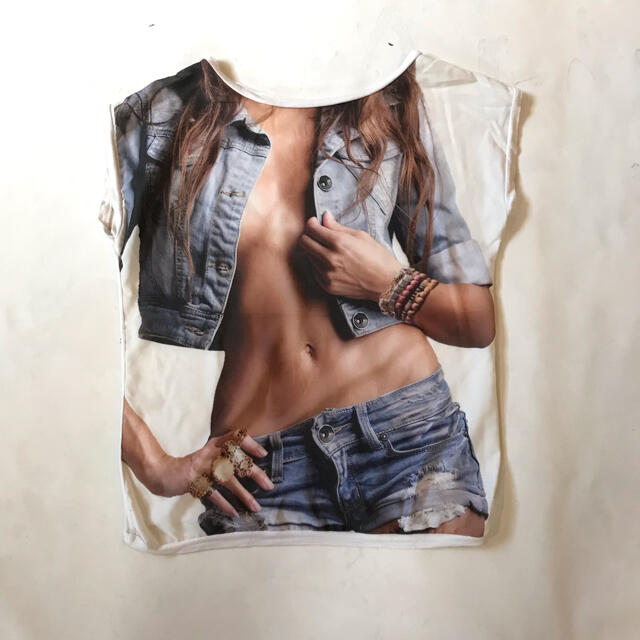 Jean-Paul GAULTIER(ジャンポールゴルチエ)の誰でもナイスばでぇなイカすギャルに変身Tシャツ メンズのトップス(Tシャツ/カットソー(半袖/袖なし))の商品写真