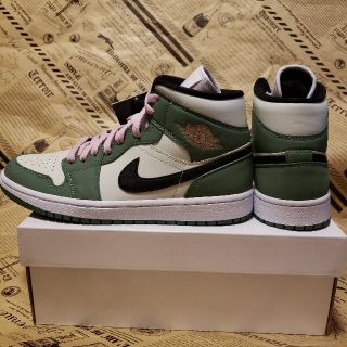 28.0㎝ NIKE WMNS AJ1 MID DUTCH GREEN