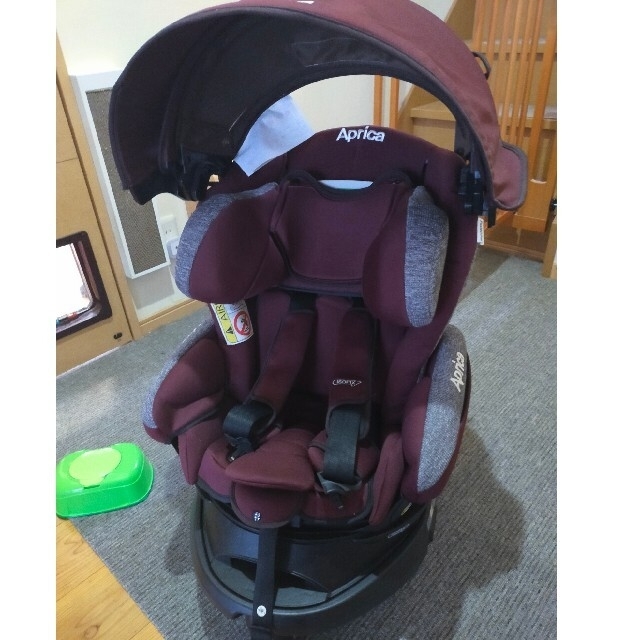 フラディア グロウ ISOFIX AC　値下げ美品です