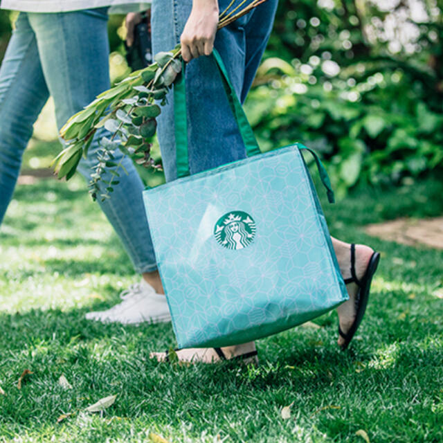 Starbucks Coffee(スターバックスコーヒー)の新品　スターバックス　保冷バッグ レディースのバッグ(その他)の商品写真