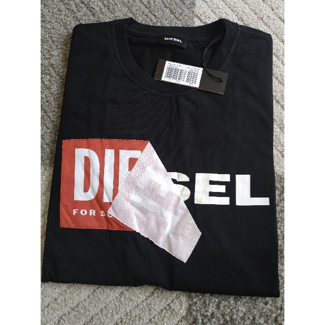 新品未使用品 DIESEL ロゴ ブラック Tシャツ　１２Ｙ サイズ タグ付き