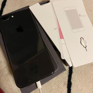 アップル(Apple)のiPhone8plus  iPhone8プラス バッテリー新品  256GB(スマートフォン本体)