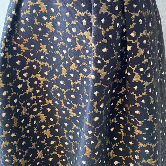 Soareak(ソアリーク)のおすすめ❗️ジャガード　ミニ レディースのスカート(ひざ丈スカート)の商品写真