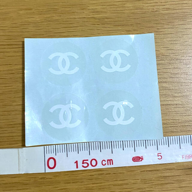 CHANEL(シャネル)のCHANEL シール　4枚入り1シート ハンドメイドの文具/ステーショナリー(その他)の商品写真