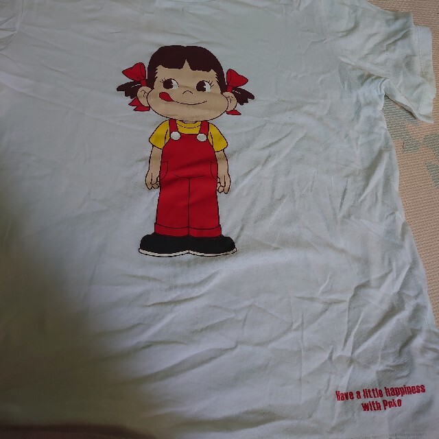 UNIQLO　ペコちゃん　Tシャツ メンズのトップス(Tシャツ/カットソー(半袖/袖なし))の商品写真