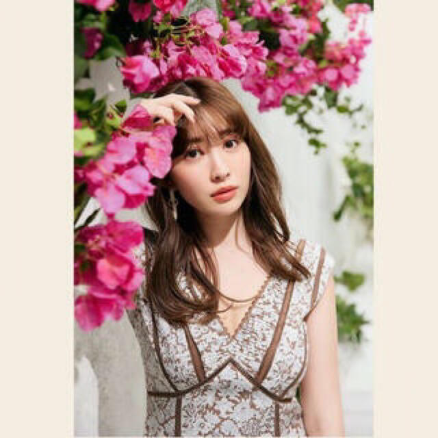 新品 herlipto Lace-Trimmed Floral Sepia 新発売の www.vivatcircus.ru