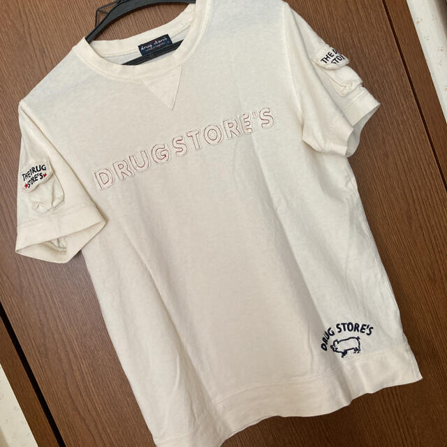 drug store's(ドラッグストアーズ)のTシャツ⭐︎ドラッグストアーズ レディースのトップス(Tシャツ(半袖/袖なし))の商品写真