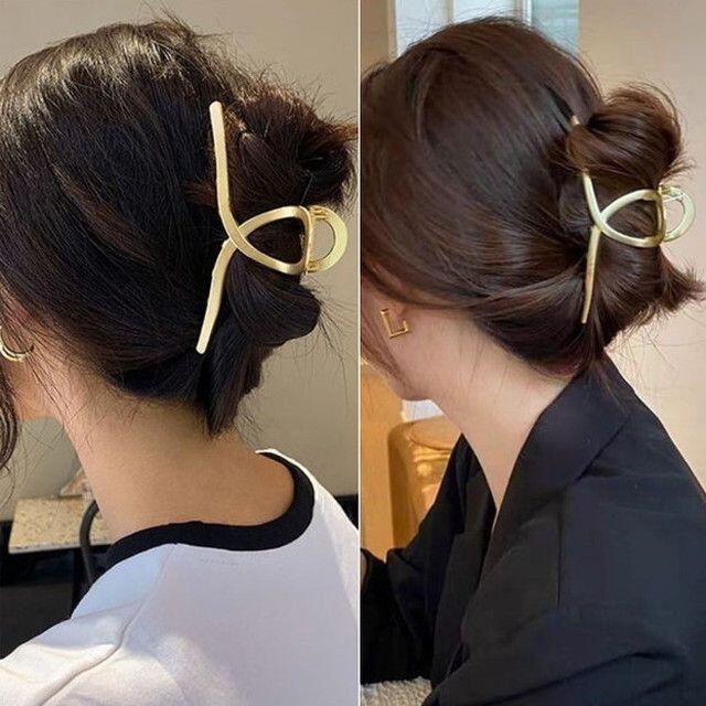 バンスクリップ メタリック ヘアクリップ バレッタ 大中2個セット ゴールド レディースのヘアアクセサリー(バレッタ/ヘアクリップ)の商品写真